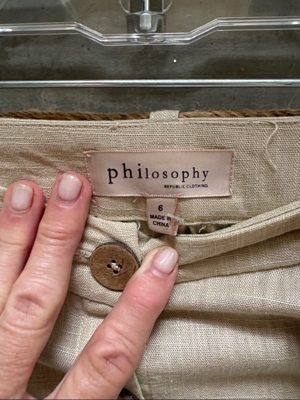 Philosophy Beige Button-Front Midi Skirt with Belt - Picture 2 of 5